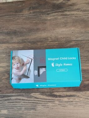Skyla Homes Magnet Child Safety Cabinet Locks 12-pack NIB
